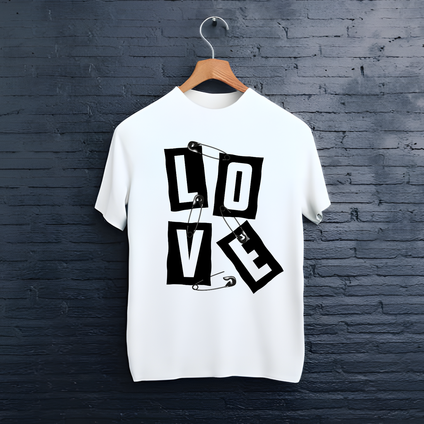 Tricou L O V E