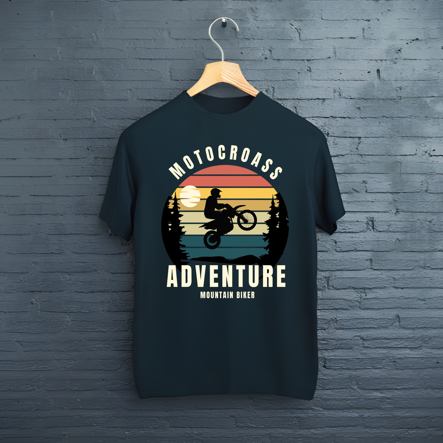 Tricou Adventure